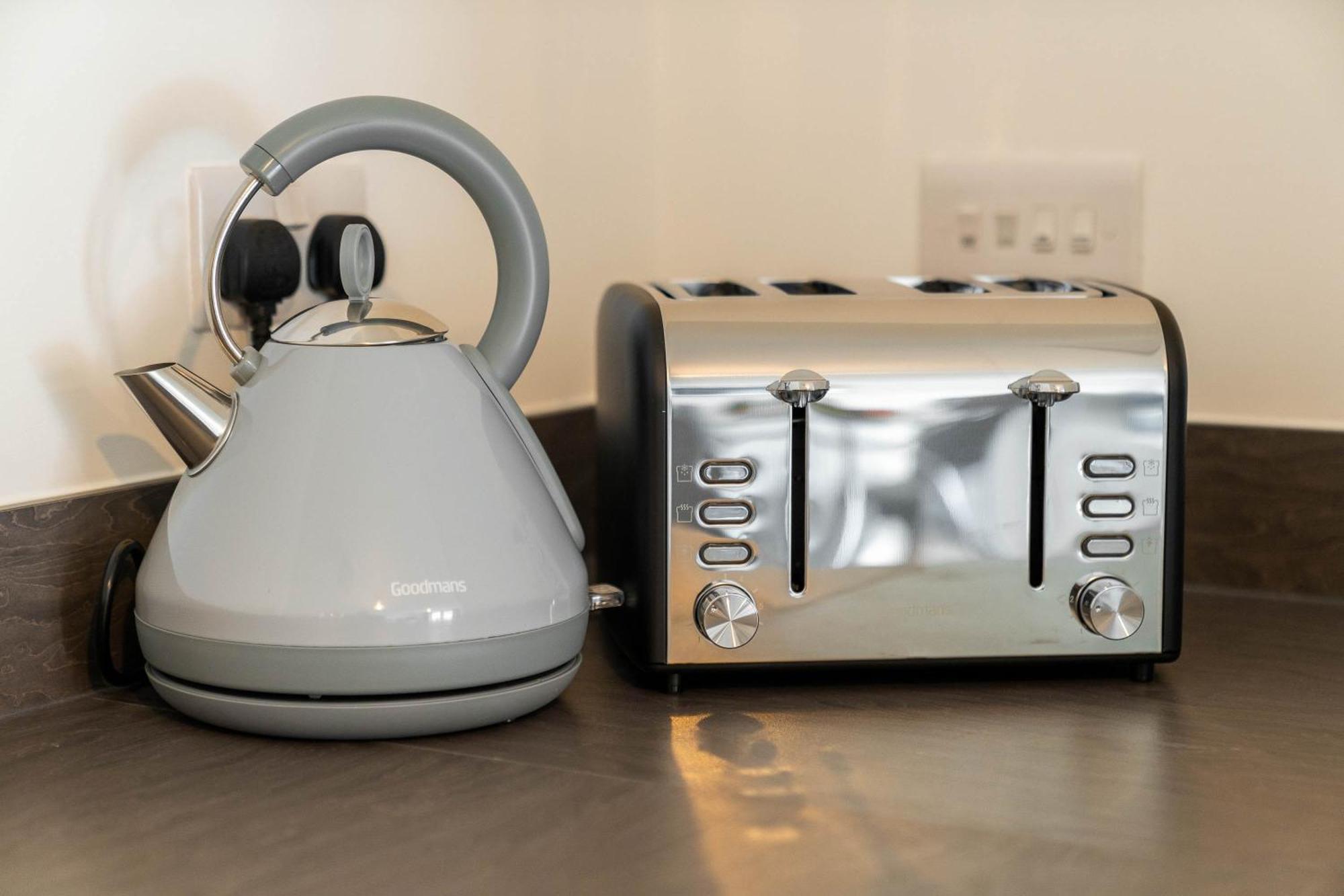 Luxury Apartment - Twin Beds - Selly Oak - Off-Street Parking - Free Netflix & Wifi - Top Rated 9Cc Birmingham Zewnętrze zdjęcie